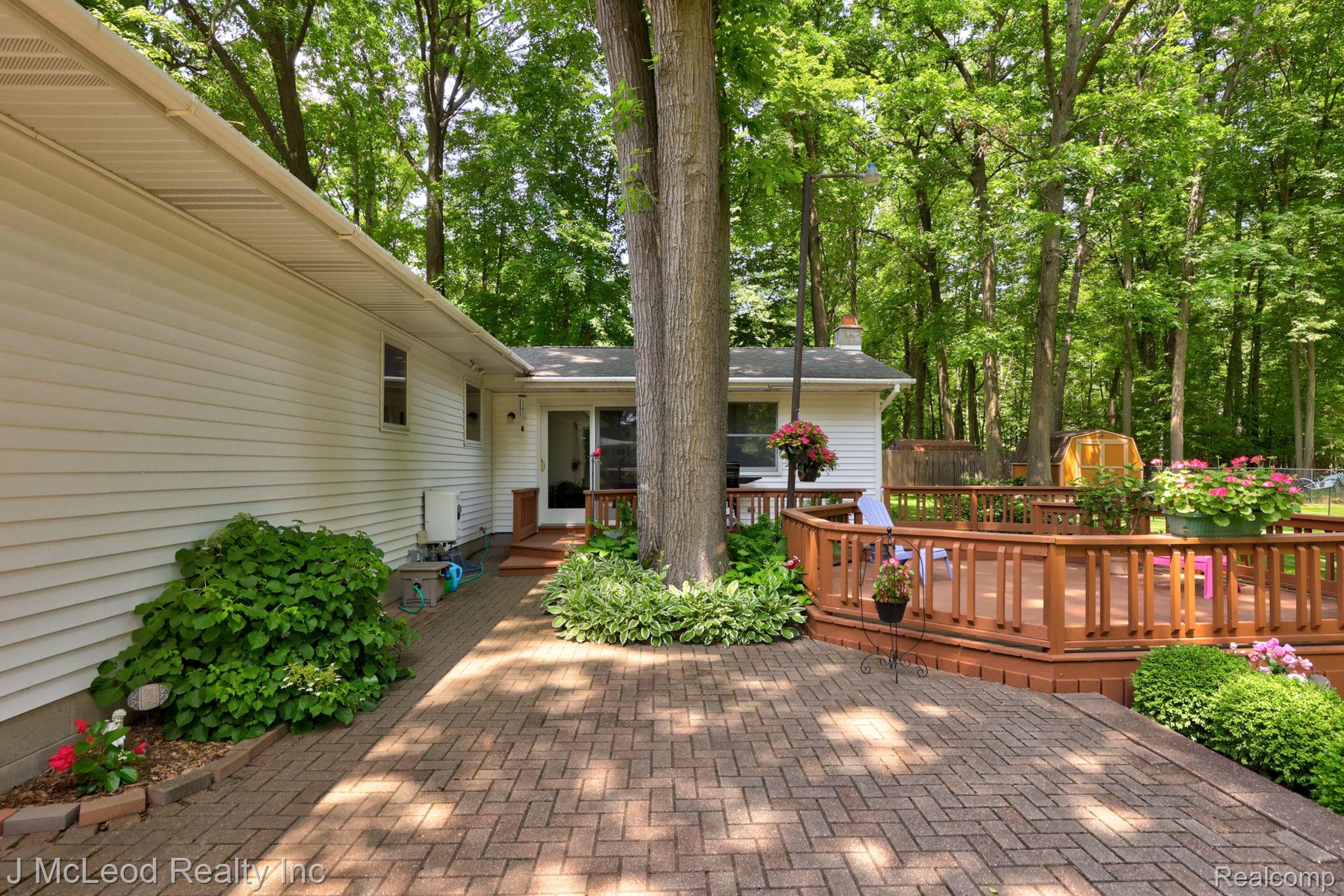 4353 Emerald Road Bridgeport, MI 48722 - Photo 45 of 63 45-web-or-mls-4353 Emerald Rd Bridgeport-45.jpg
