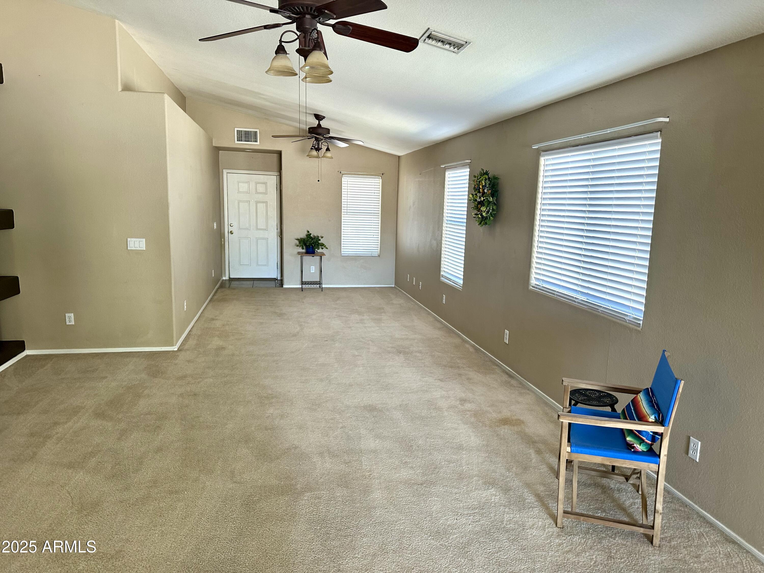 592 East 9th Avenue Apache Junction, AZ 85119 - Photo 15 of 19