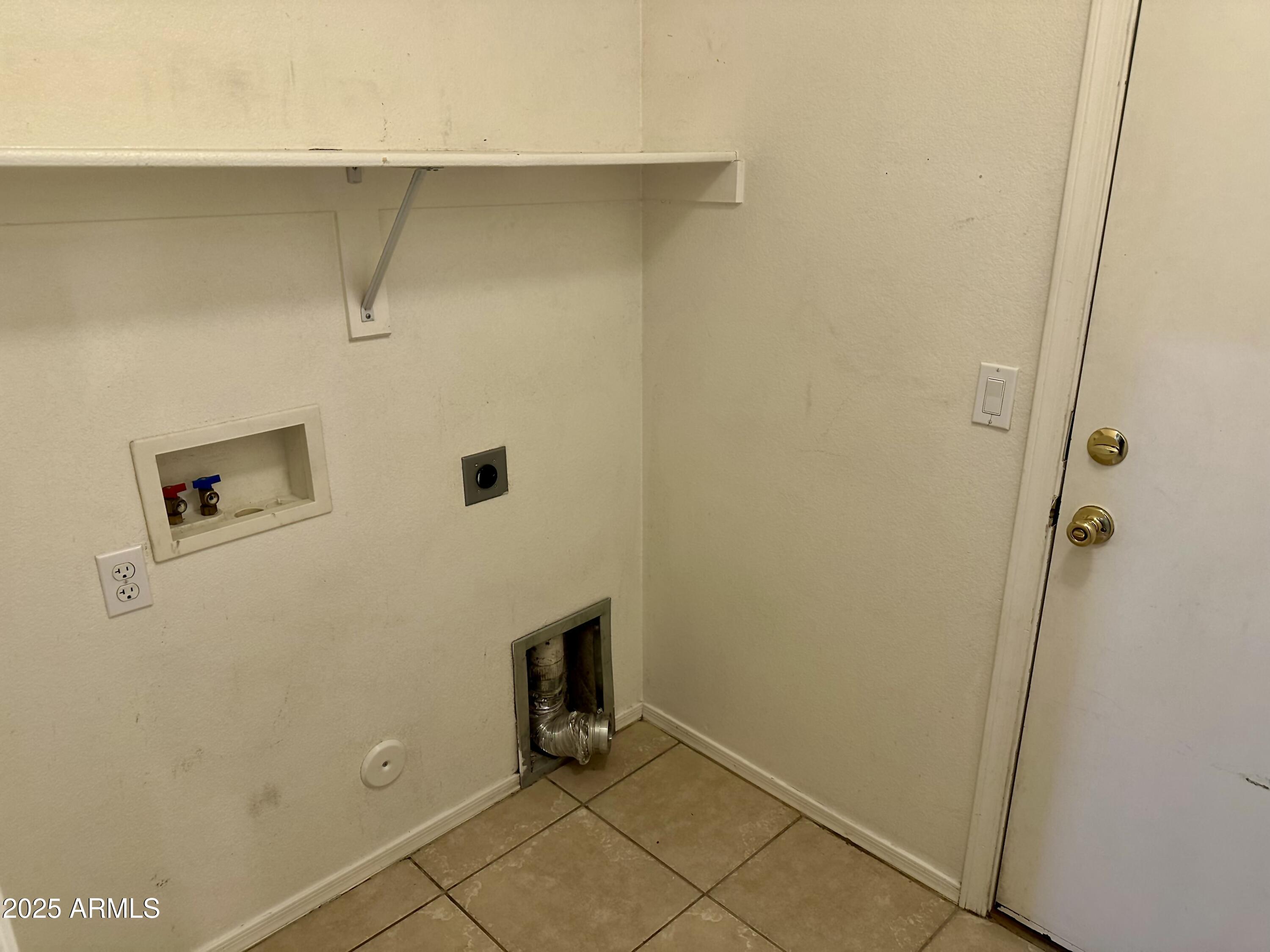 592 East 9th Avenue Apache Junction, AZ 85119 - Photo 17 of 19 a view of storage area