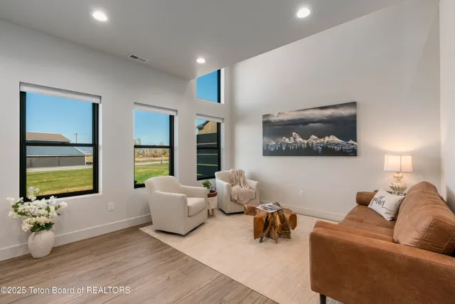 $795,000 | 674 Stone Peak Loop, Driggs, ID 83422