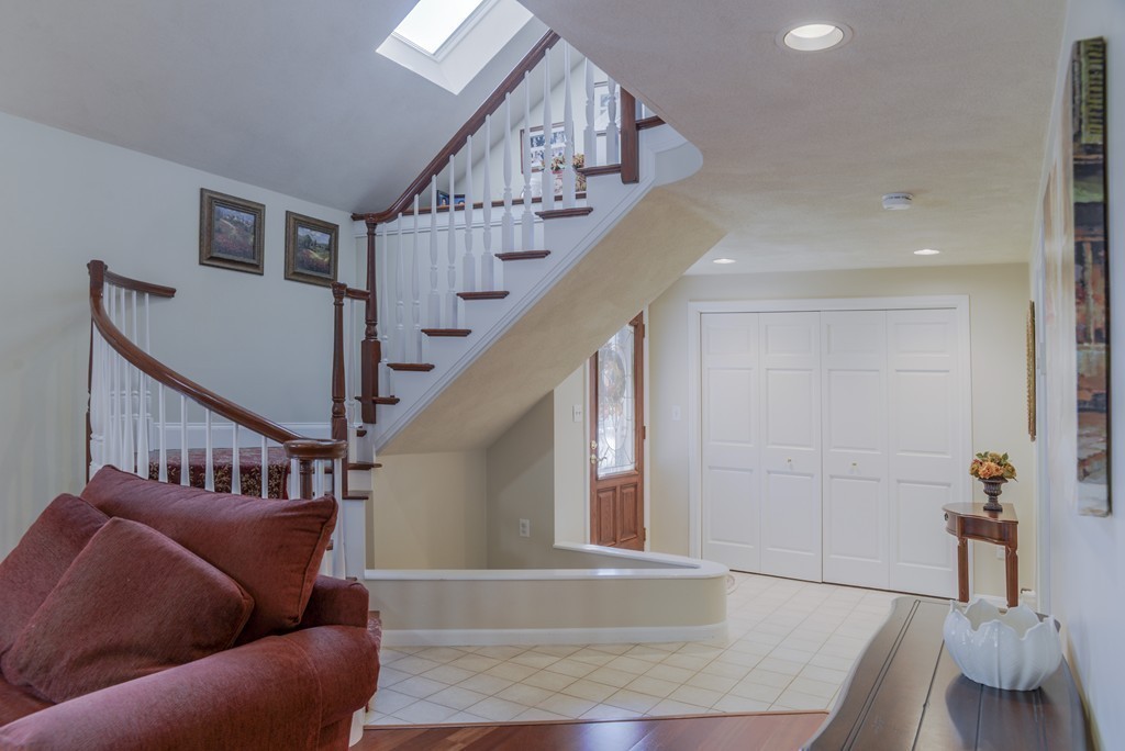 35 Pearl Road Saugus, MA 01906 - Photo 12 of 28 Gallery Image 12