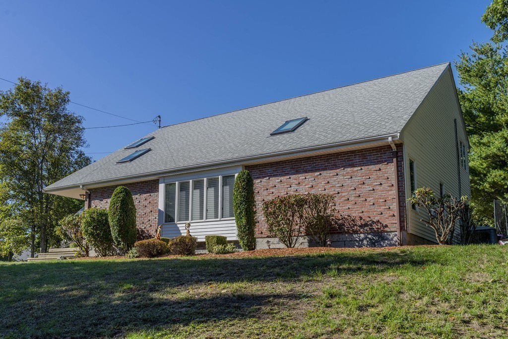 35 Pearl Road Saugus, MA 01906 - Photo 27 of 28 Gallery Image 27