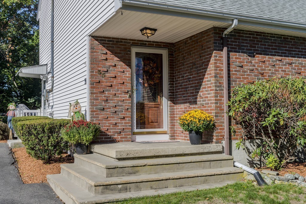 35 Pearl Road Saugus, MA 01906 - Photo 28 of 28 Gallery Image 28