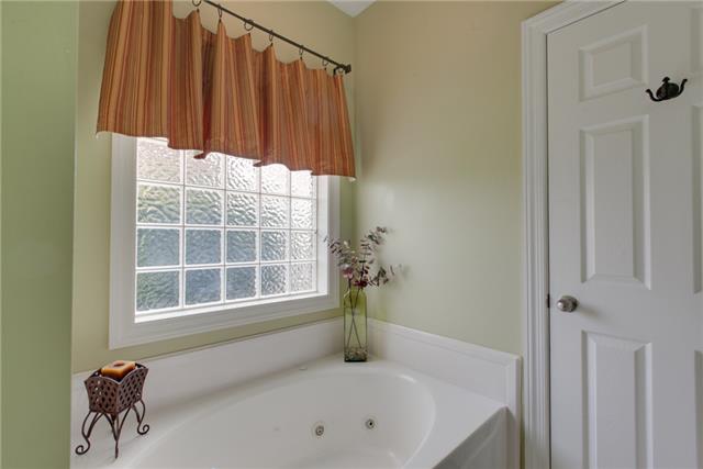 1237 Swamp Leanna Road Murfreesboro, TN 37129 - Photo 10 of 18 Gallery Image 10
