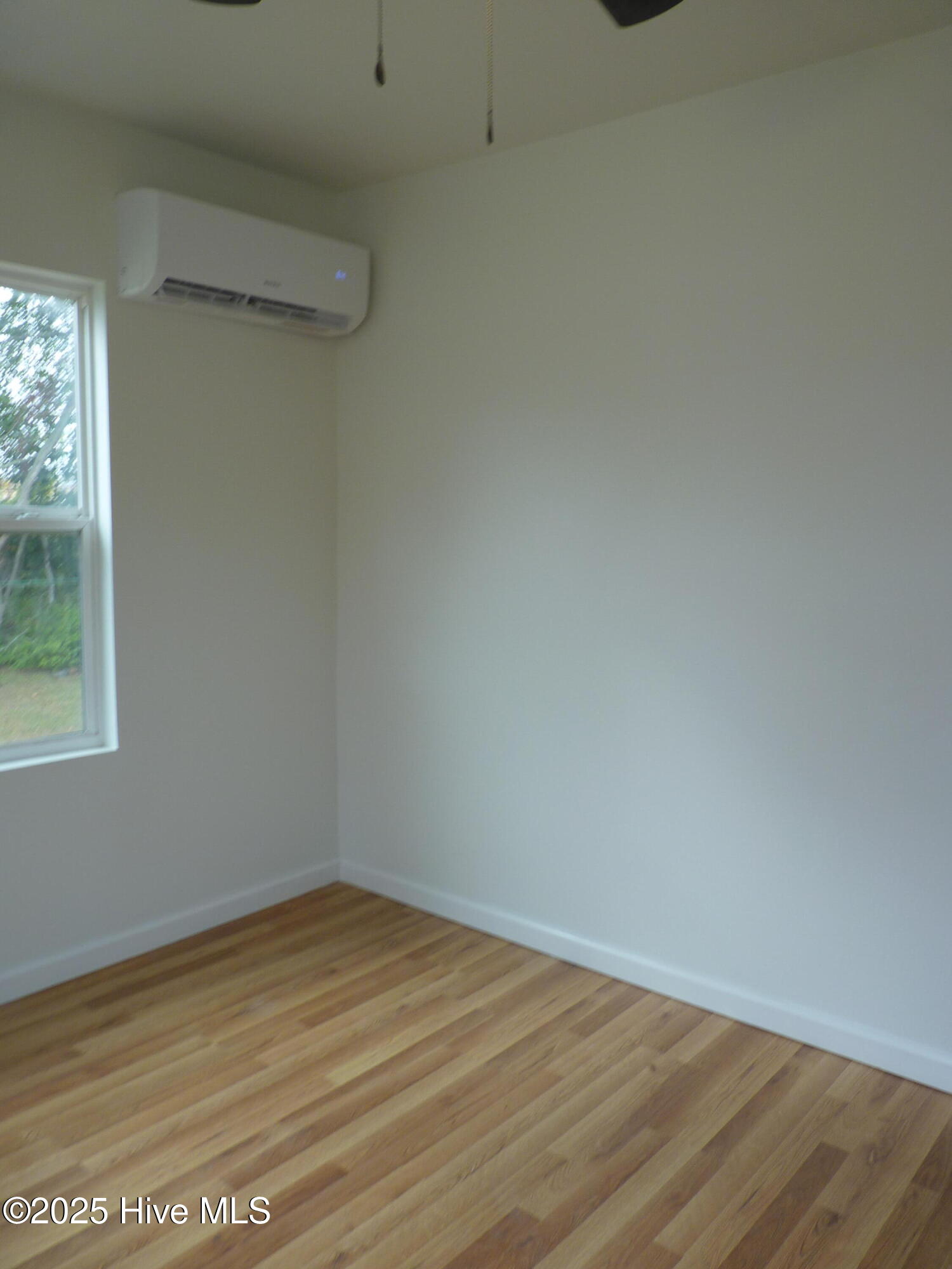 123 Jackson Street Edenton, NC 27932 - Photo 23 of 30 Bedroom 2