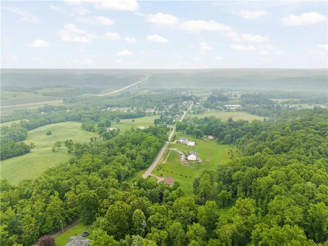 $41,000 | 381 Ridge Road, Brownsville, PA 15417