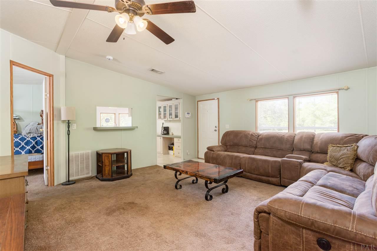 3677 Vantage Road Cantonment, FL 32533 - Photo 15 of 49