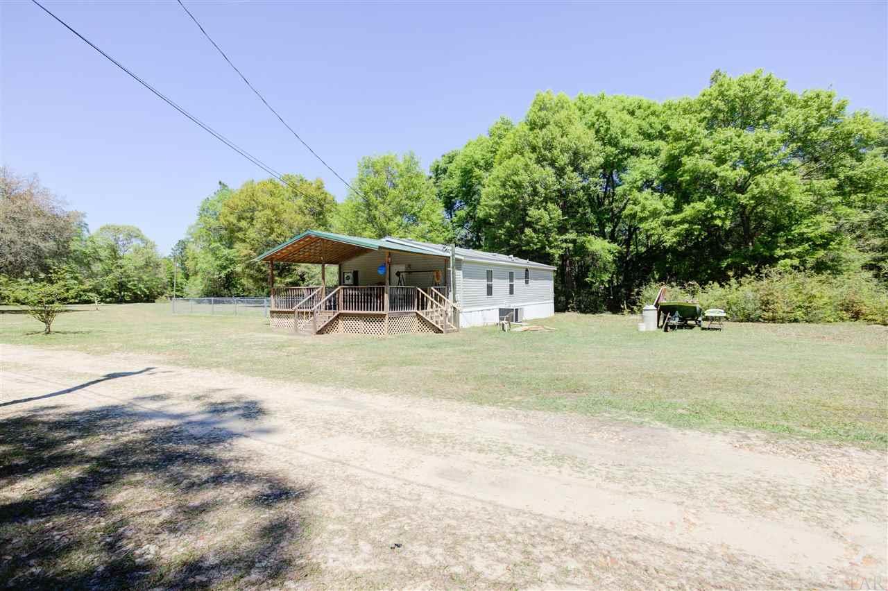 3677 Vantage Road Cantonment, FL 32533 - Photo 25 of 49
