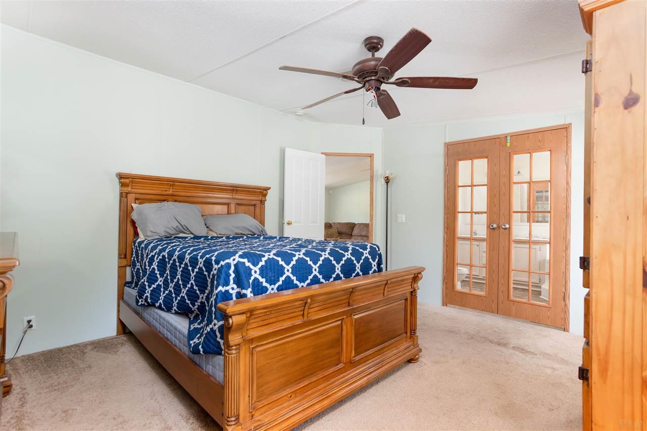 3677 Vantage Road Cantonment, FL 32533 - Photo 5 of 49