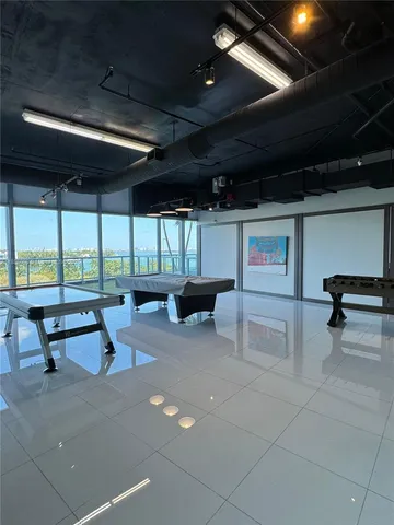 $3,280 | 601 Northeast 36th Street, Unit 1311, Miami, FL 33137