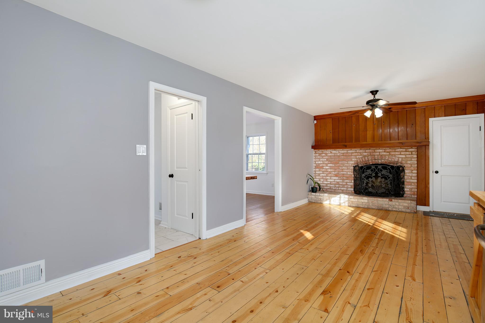 304 Bonifant Road Silver Spring, MD 20905 - Photo 11 of 35 Gallery Image 11