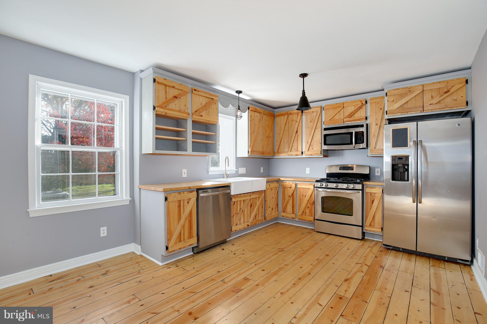 304 Bonifant Road Silver Spring, MD 20905 - Photo 16 of 35 Gallery Image 16