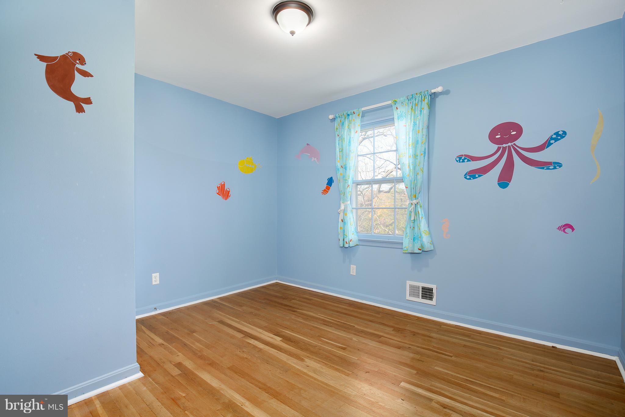 304 Bonifant Road Silver Spring, MD 20905 - Photo 19 of 35 Gallery Image 19