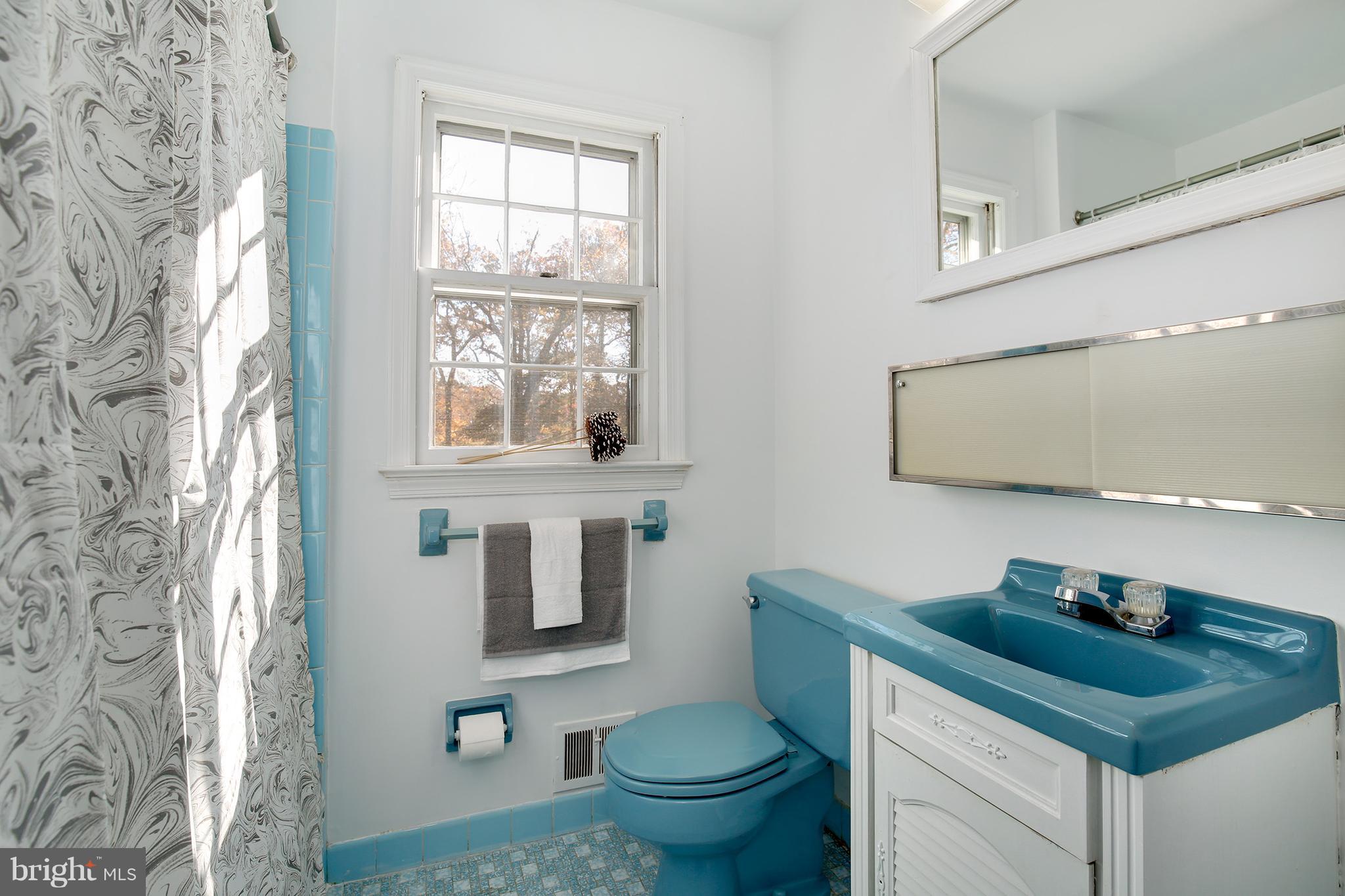 304 Bonifant Road Silver Spring, MD 20905 - Photo 22 of 35 Gallery Image 22