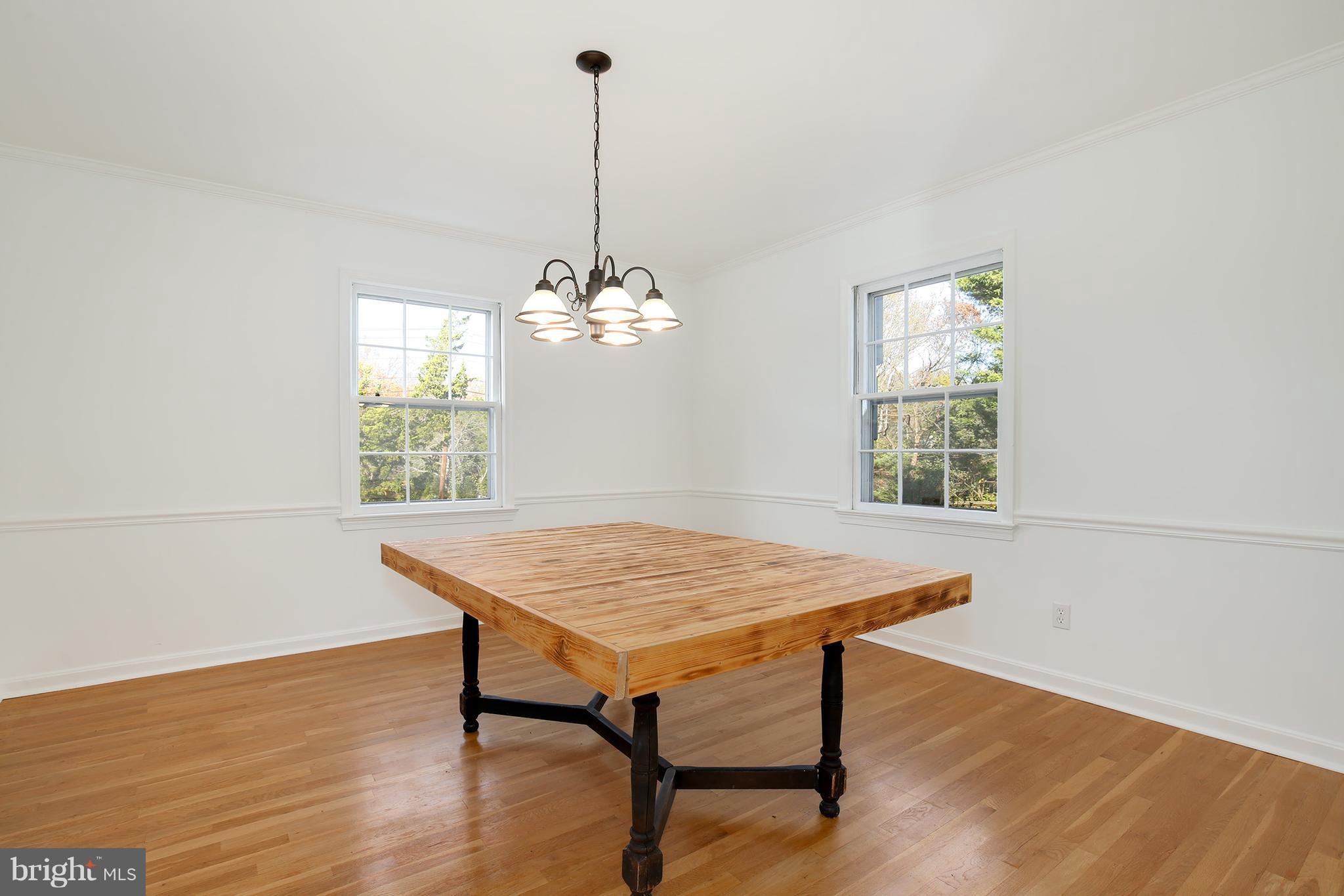 304 Bonifant Road Silver Spring, MD 20905 - Photo 8 of 35 Gallery Image 8