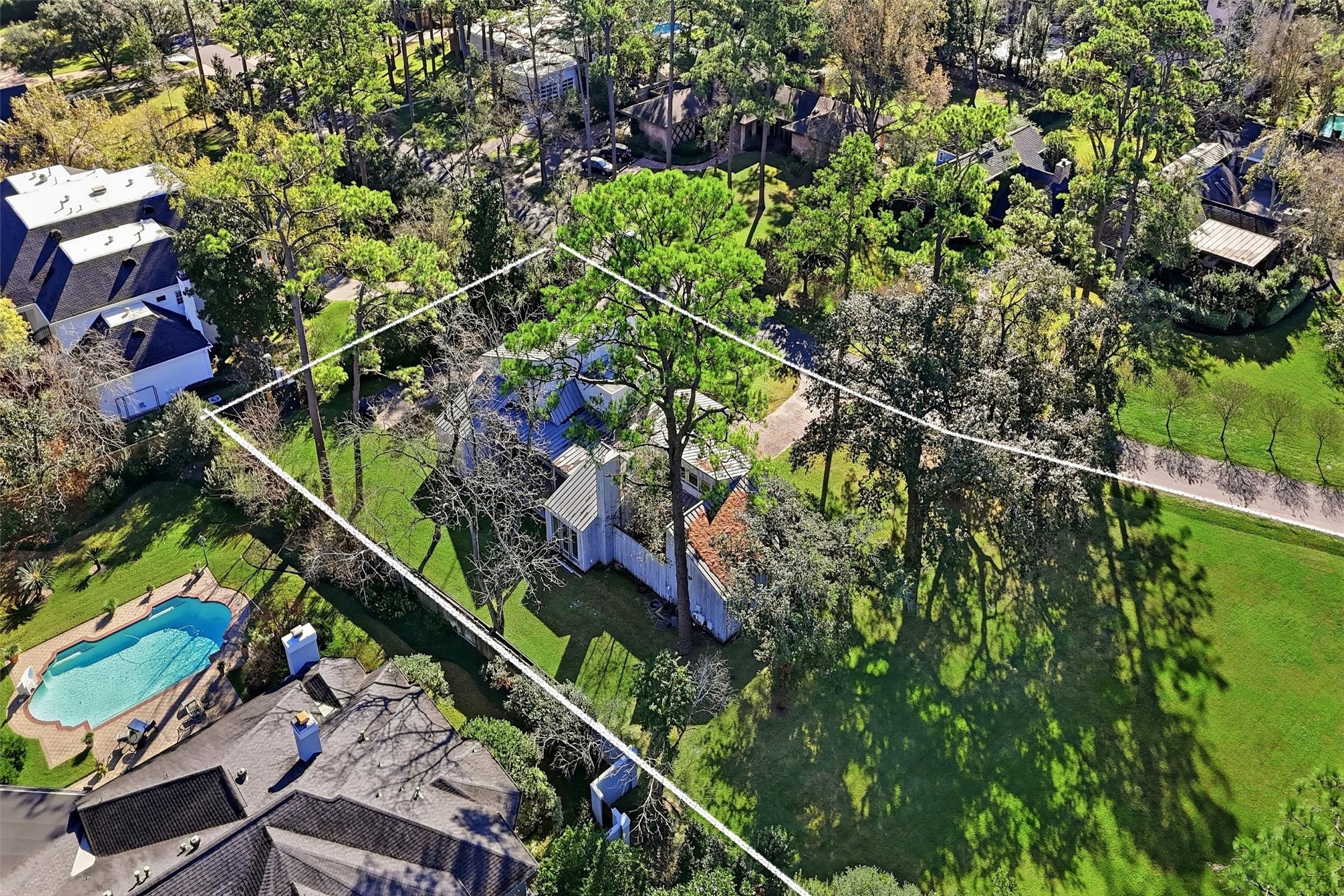 320 Blalock Road Piney Point Village, TX 77024 - Photo 4 of 22