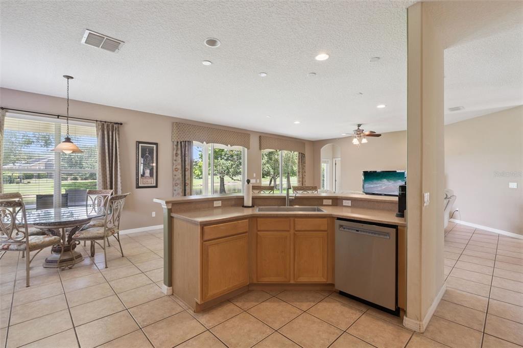 2582 Double Tree Place Oviedo, FL 32766 - Photo 15 of 65