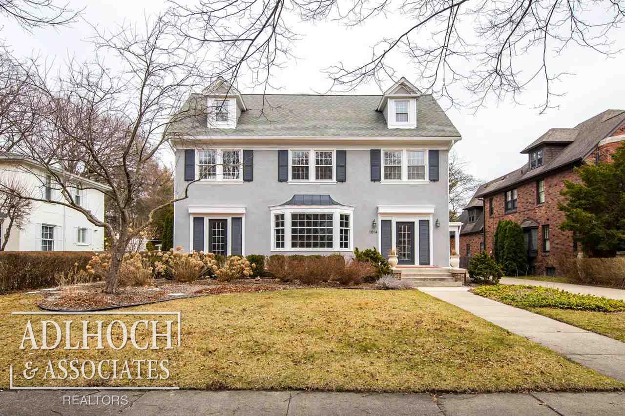 1014 Yorkshire Road Grosse Pointe Park, MI 48230 - Photo 2 of 52