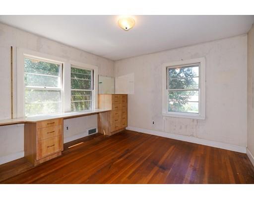 223 Ridge Street Winchester, MA 01890 - Photo 16 of 18 Gallery Image 16