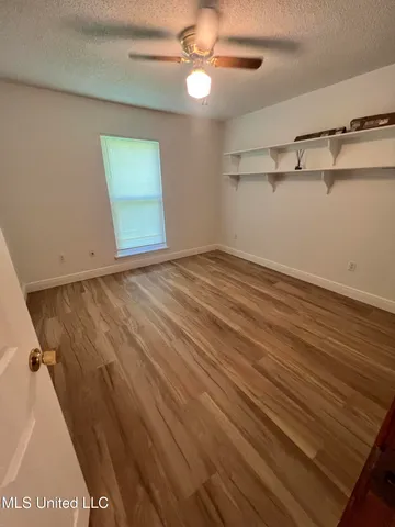 $1,870 | 11258 Laura Lane, Gulfport, MS 39503