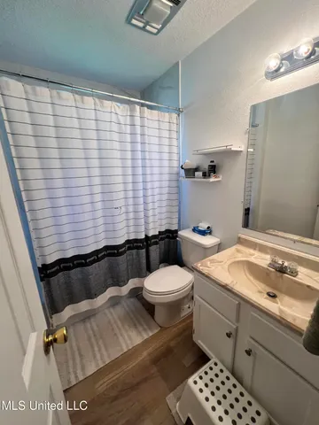 $1,870 | 11258 Laura Lane, Gulfport, MS 39503