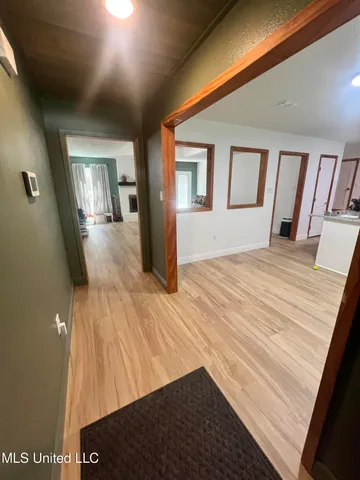 $1,870 | 11258 Laura Lane, Gulfport, MS 39503