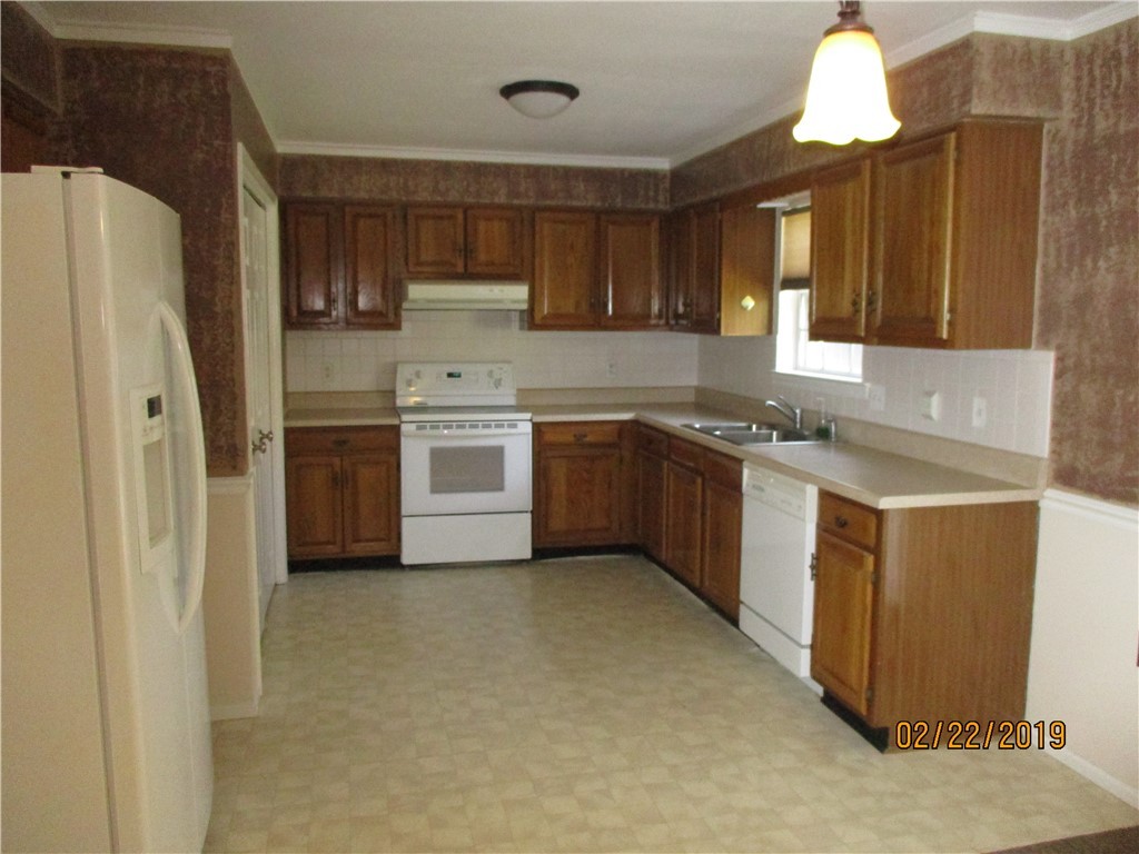 1911 East Calhoun Street Anderson, SC 29621 - Photo 3 of 16