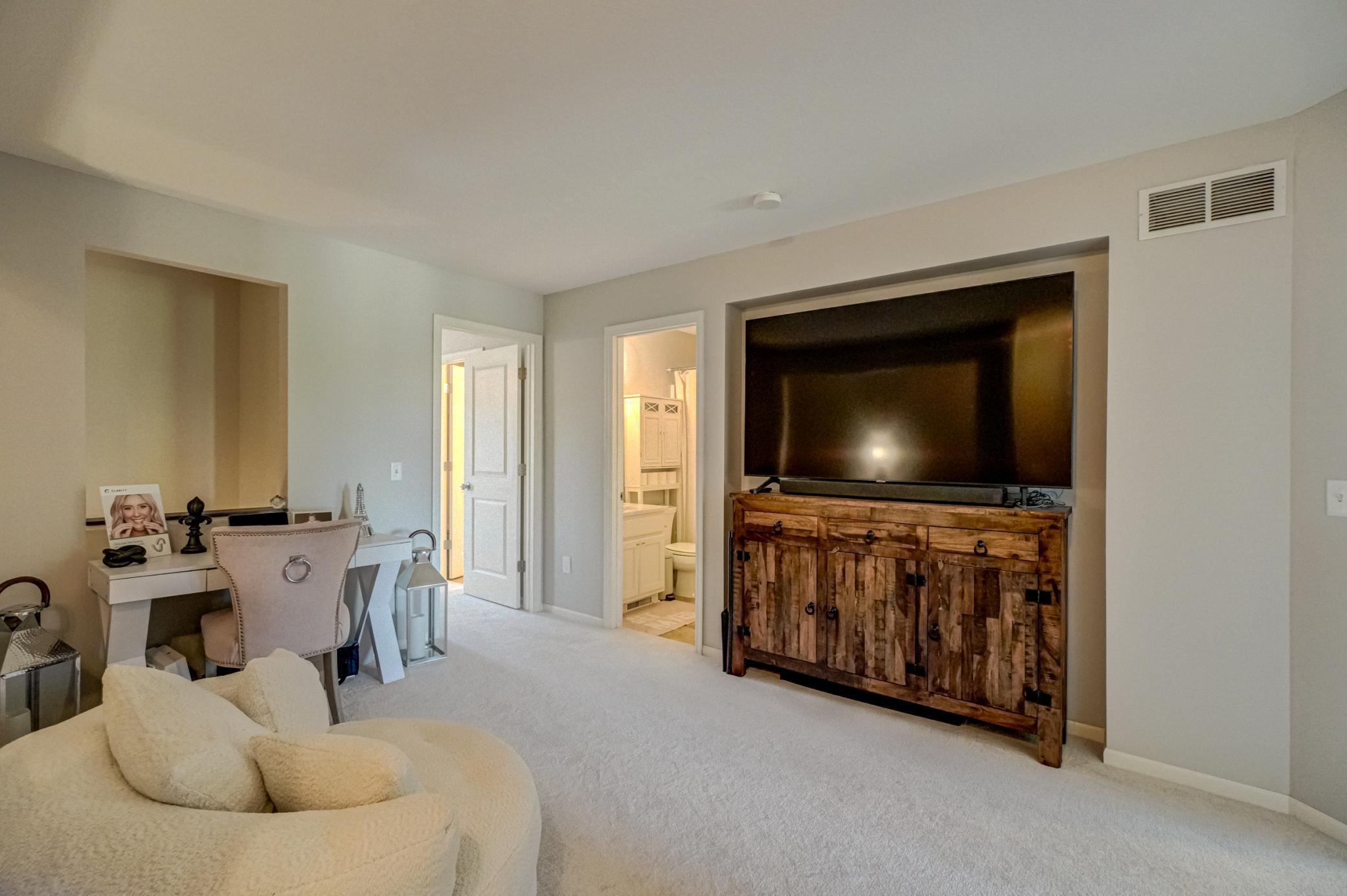 395 Valley Commons Hudson, WI 54016 - Photo 17 of 28