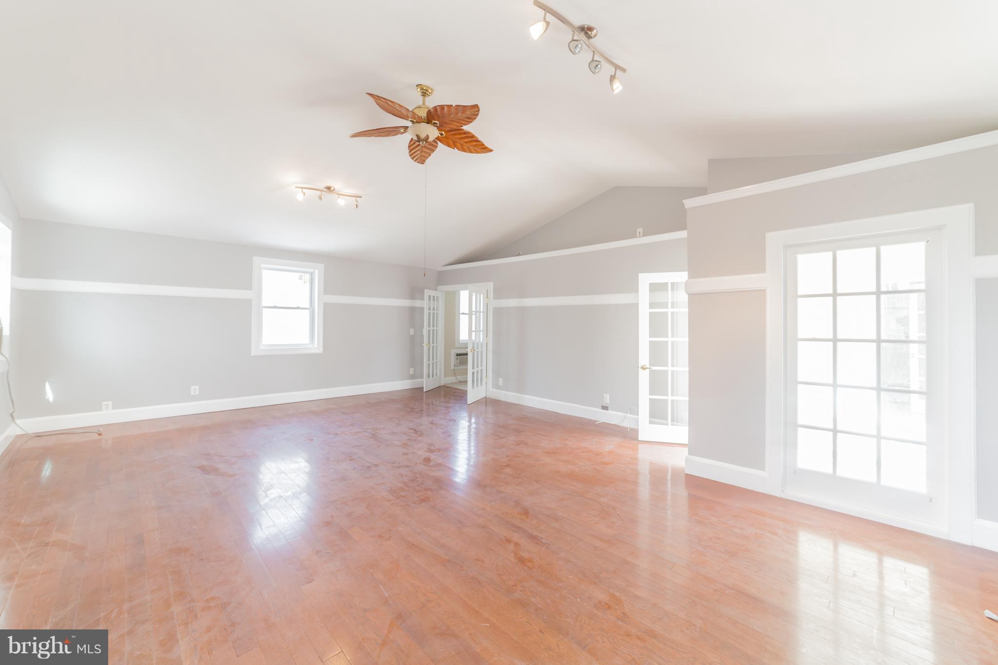 321 Duxbury Road Silver Spring, MD 20905 - Photo 28 of 30 Garage Living Room