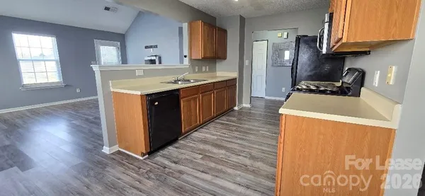 $1,900 | 10623 Campion Court, Charlotte, NC 28213