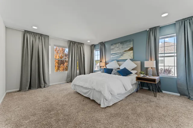 $499,000 | 1655 Whispering Oaks Drive, West Chicago, IL 60185