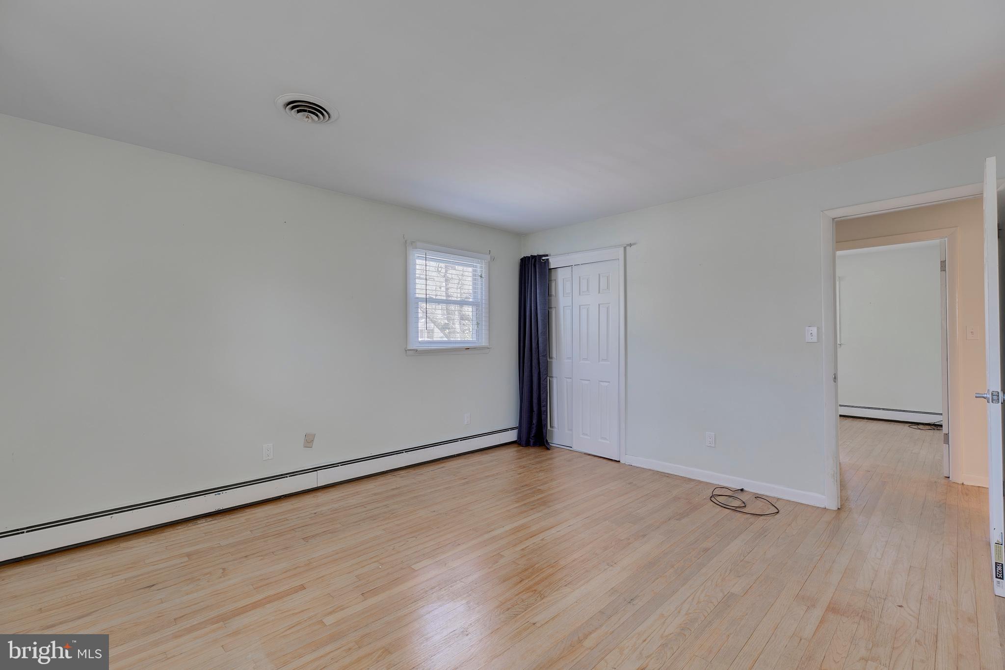 236 Hickory Point Road Pasadena, MD 21122 - Photo 20 of 32 Gallery Image 20