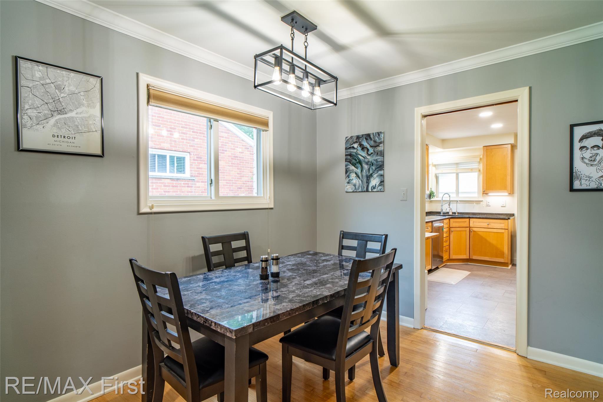 24024 Colchester Street Farmington, MI 48336 - Photo 13 of 43 COLCHESTER-29.jpg
