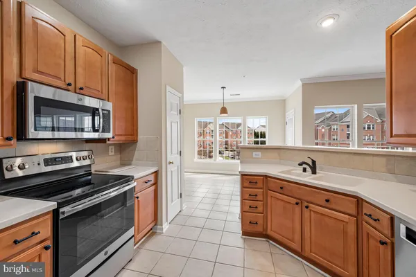 $325,000 | 9601 Amberleigh Lane, Unit 9601K, Perry Hall, MD 21128