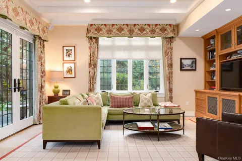 $3,750,000 | 24 Homesdale Road, Bronxville, NY 10708