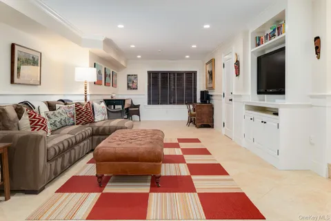 $3,750,000 | 24 Homesdale Road, Bronxville, NY 10708