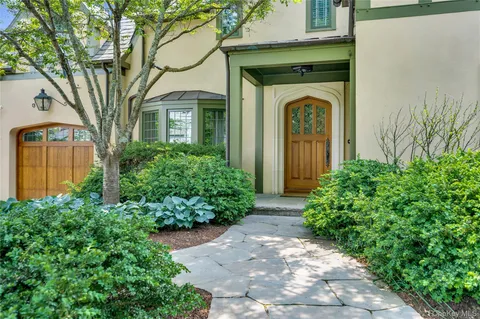 $3,750,000 | 24 Homesdale Road, Bronxville, NY 10708