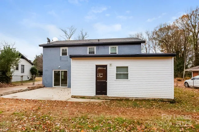 $1,955 | 5407 Venado Street, Charlotte, NC 28215