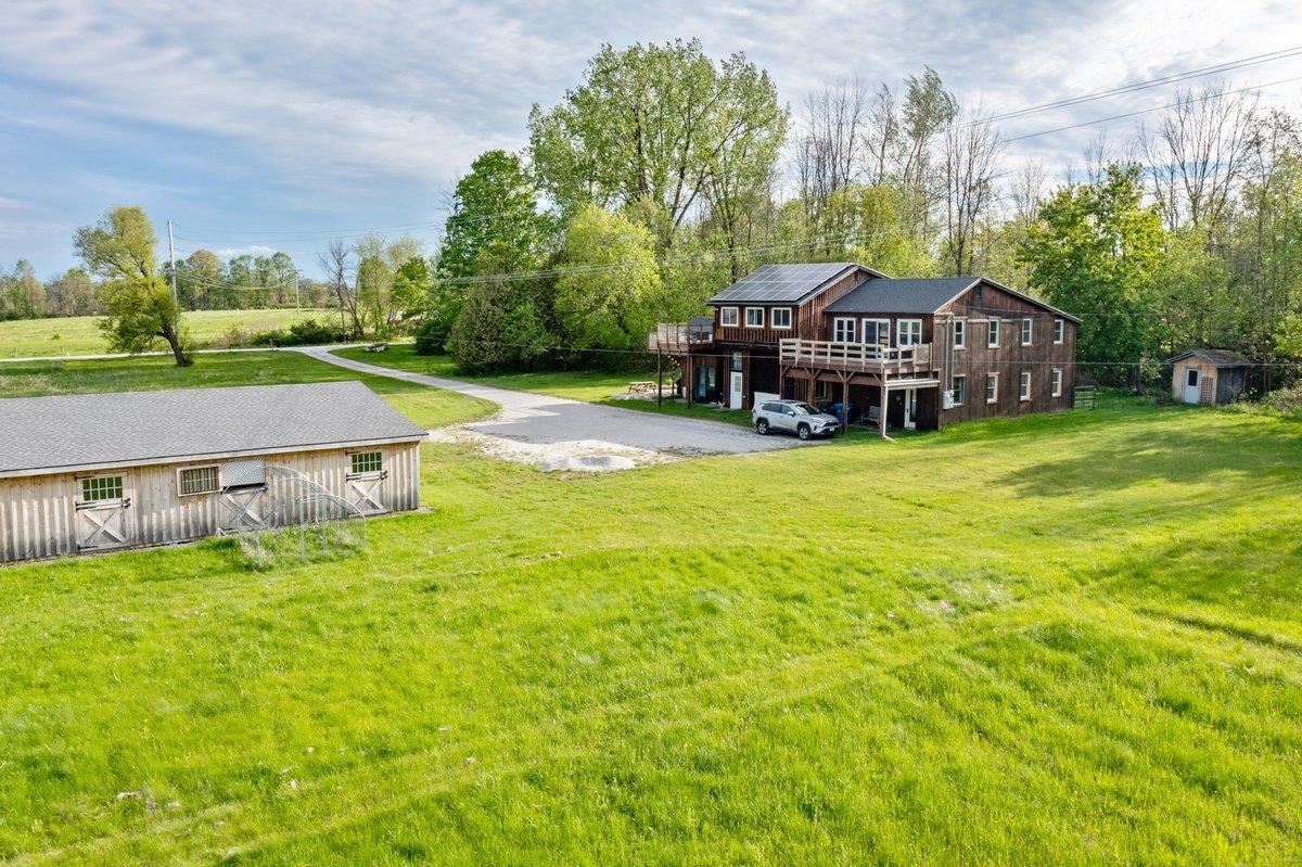 95 Center Bay Road Alburgh, VT 05440 - Photo 5 of 42