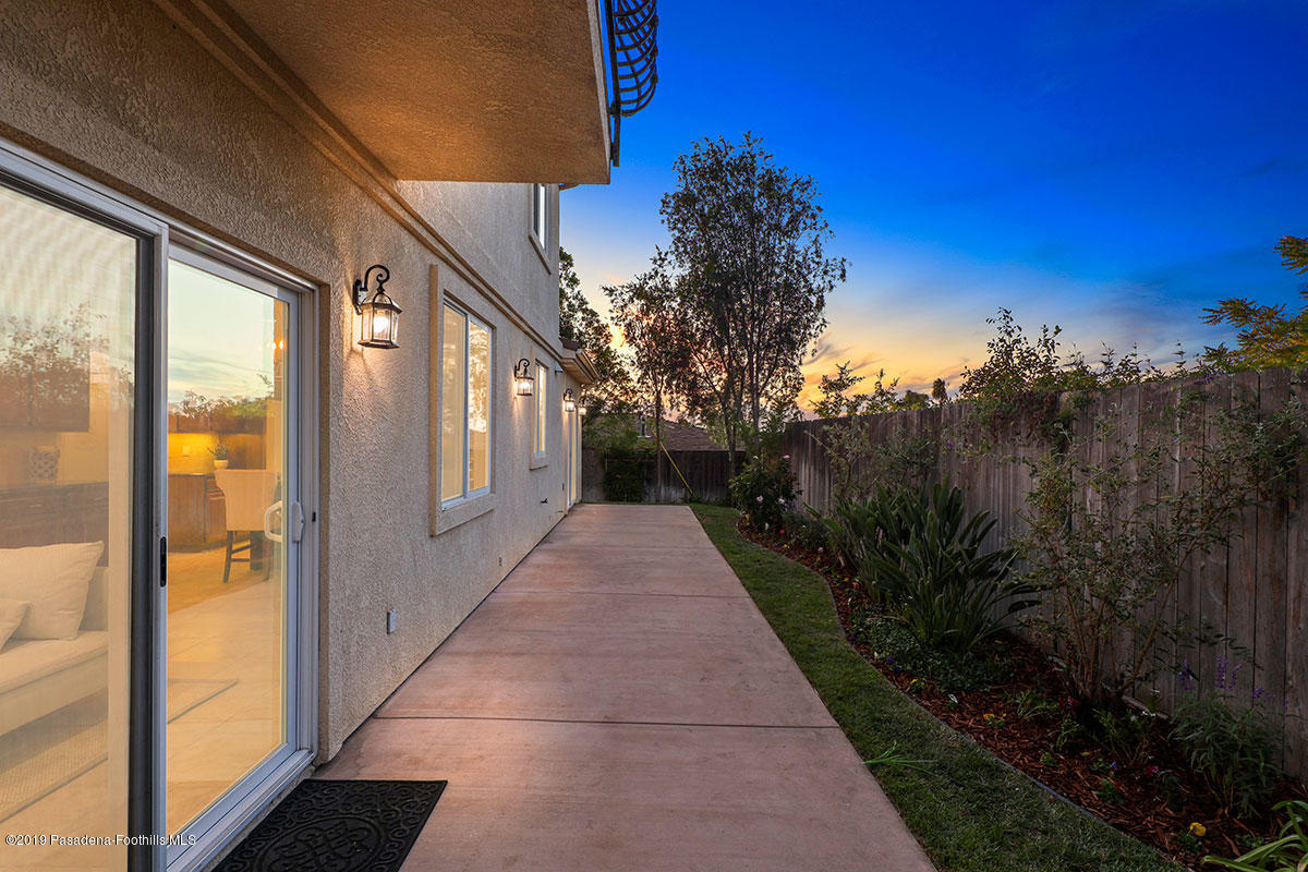 7215 Summitrose Street Tujunga, CA 91042 - Photo 43 of 47 a path view of outdoor space