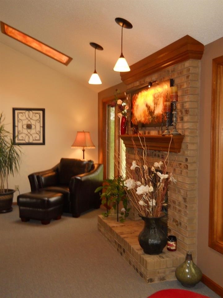 6421 Shadow Ridge Run Fort Wayne, IN 46804 - Photo 7 of 29 Gallery Image 7