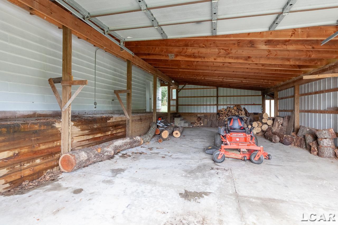13986 Beecher Road Hudson, MI 49247 - Photo 55 of 66 50120133-54.JPG