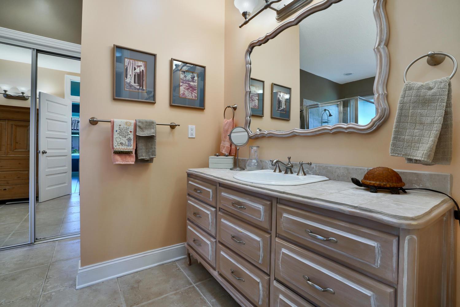 2637 Northwest S Shore Road Stuart, FL 34994 - Photo 36 of 45 Guest bath