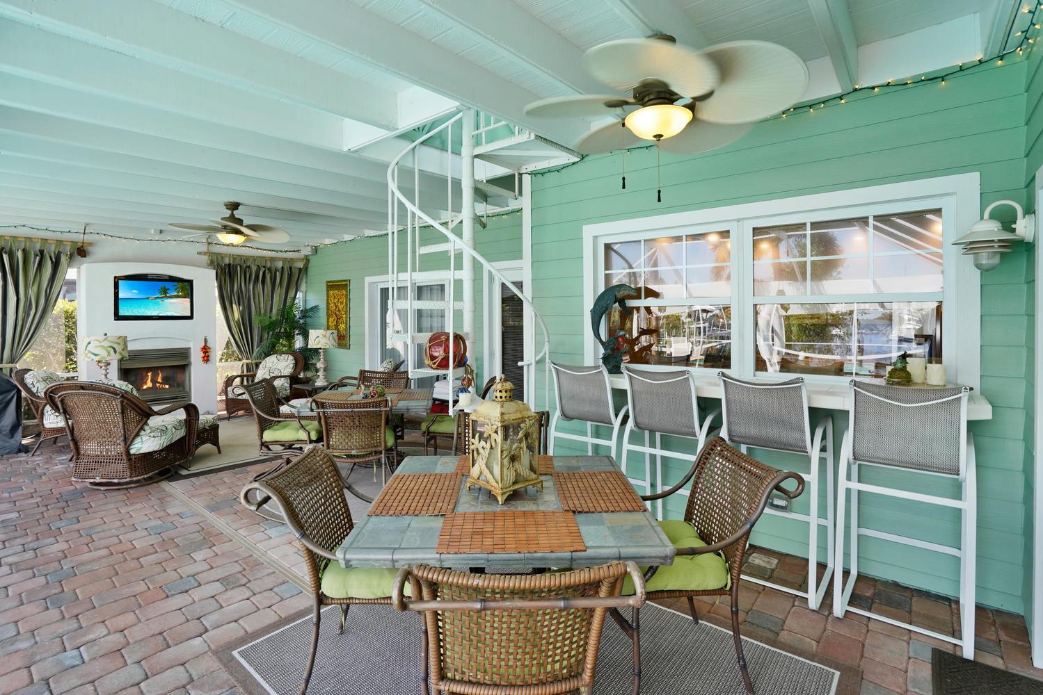 2637 Northwest S Shore Road Stuart, FL 34994 - Photo 39 of 45 Covered Patio