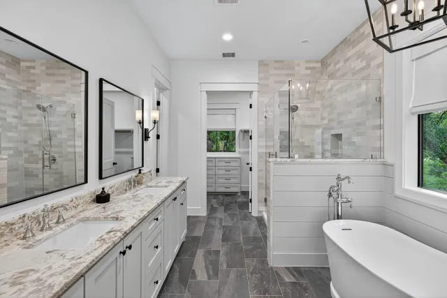 $2,300,000 | 2001 Granite Cove Road, Kingsland, TX 78639