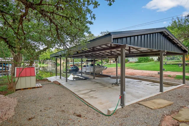 $2,300,000 | 2001 Granite Cove Road, Kingsland, TX 78639