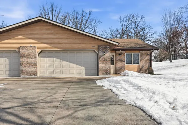 $215,000 | 1005 4th Avenue Northwest, Milaca, MN 56353