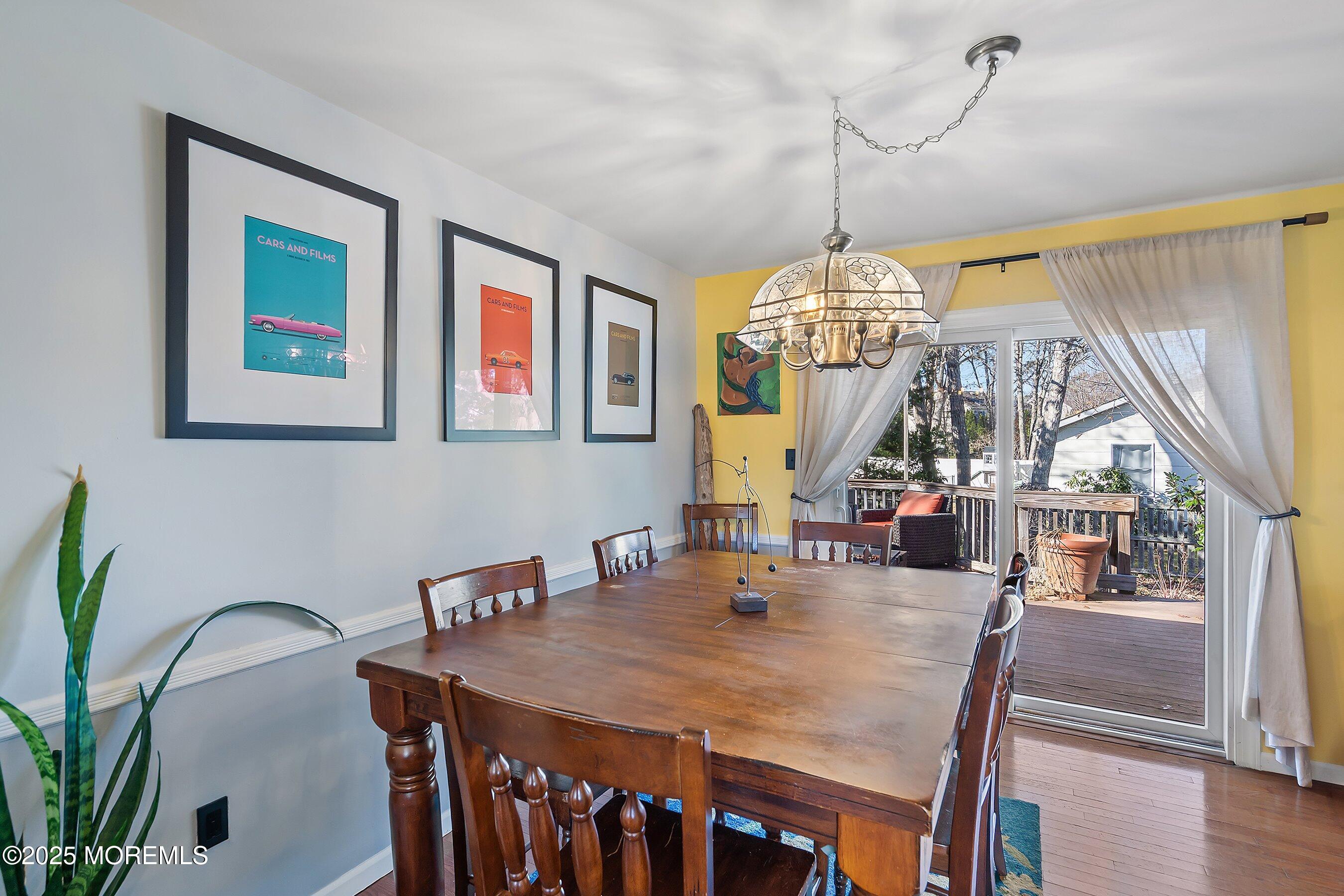 100 Leeward Road Manahawkin, NJ 08050 - Photo 12 of 22 04-Dining