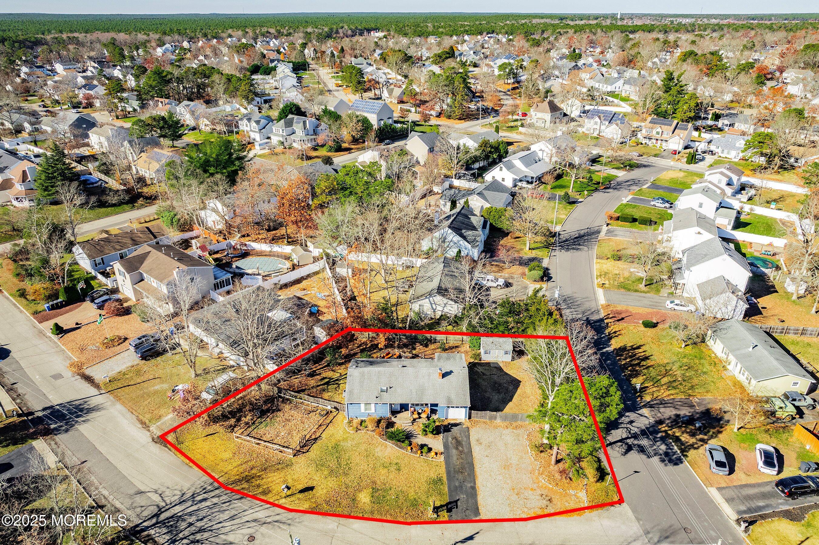100 Leeward Road Manahawkin, NJ 08050 - Photo 13 of 22 Front Aerial with outline