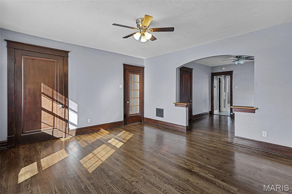 5503 Rhodes Avenue St. Louis, MO 63109 - Photo 4 of 25